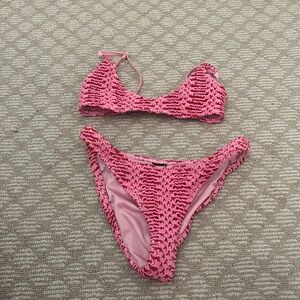 Triangl pink crochet bikini